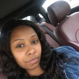 Meet your Posher, Joy